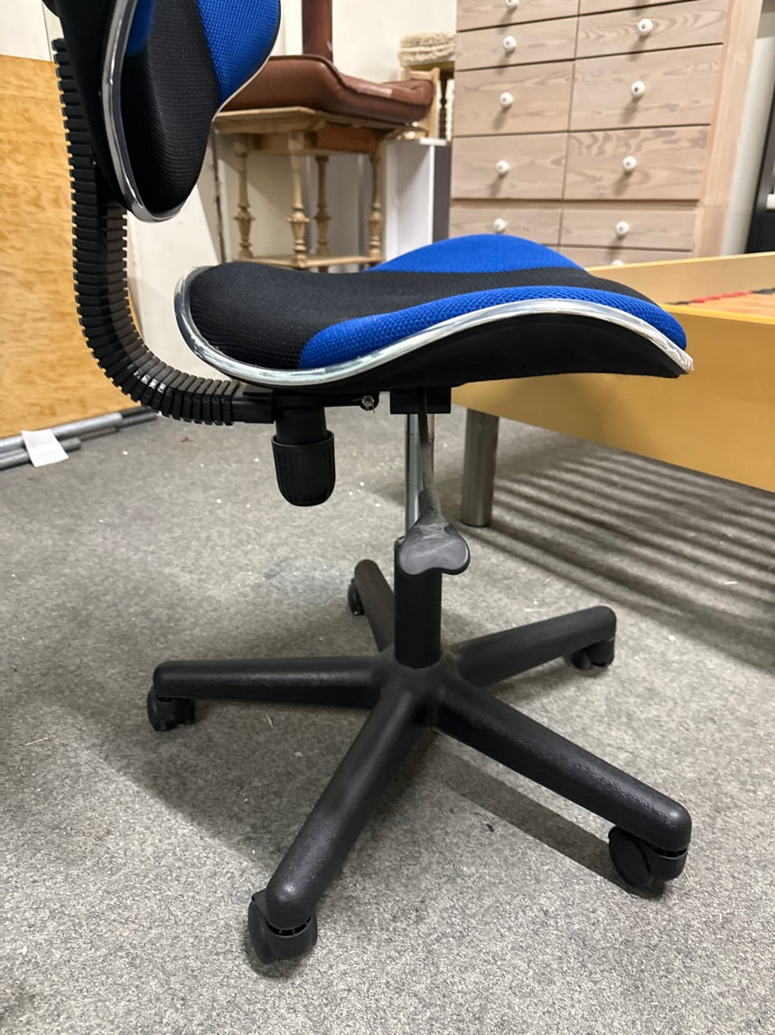 Kontorstol blå og sort